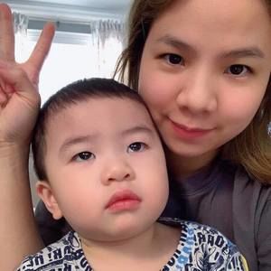 Meet your Posher, Hoang